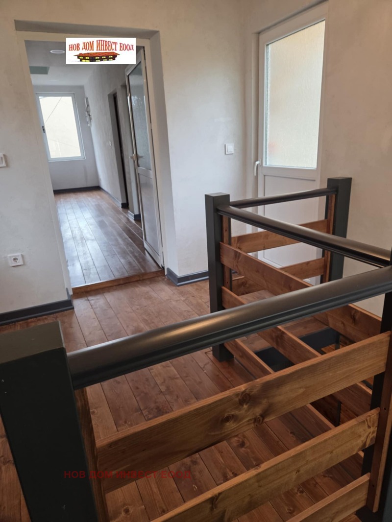 Продава КЪЩА, гр. Перник, Център, снимка 5 - Къщи - 52303218