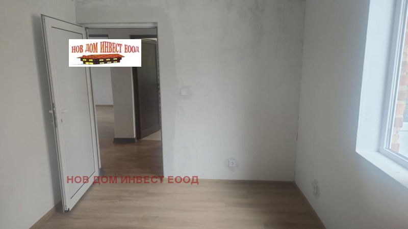 Продава КЪЩА, гр. Перник, Център, снимка 8 - Къщи - 52303218