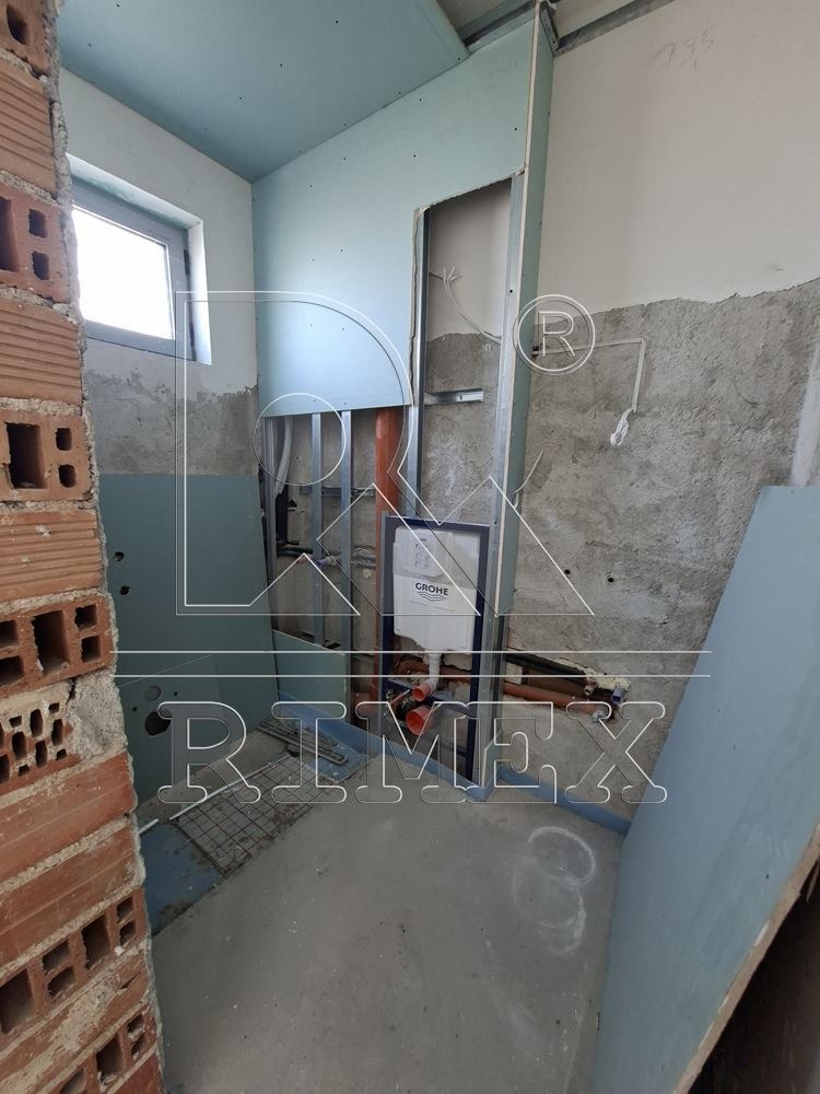 Продава КЪЩА, с. Белащица, област Пловдив, снимка 11 - Къщи - 52556368