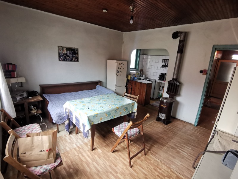 Продава КЪЩА, с. Кадиево, област Пловдив, снимка 8 - Къщи - 53241342