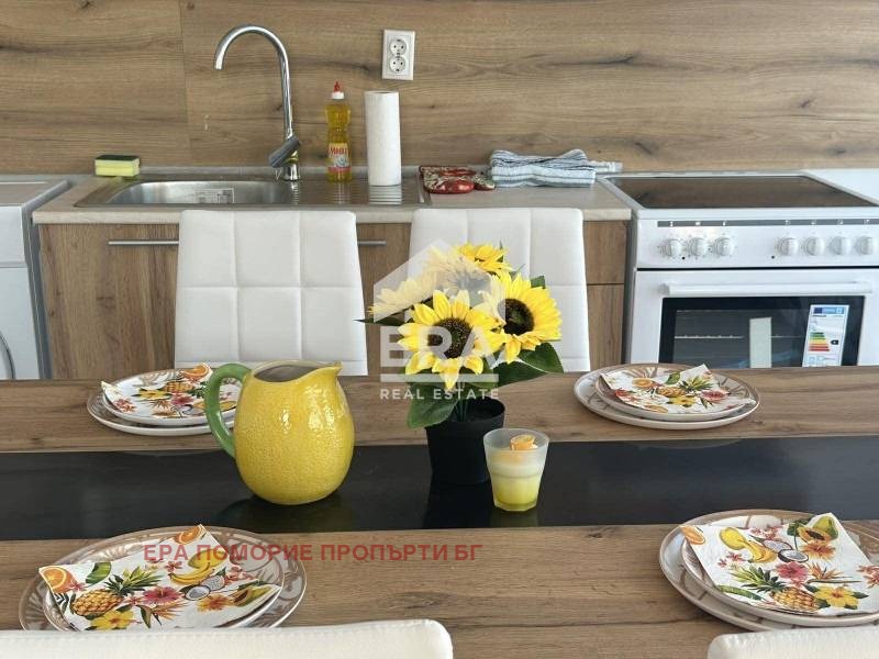 Продава КЪЩА, гр. Каблешково, област Бургас, снимка 2 - Къщи - 53822148