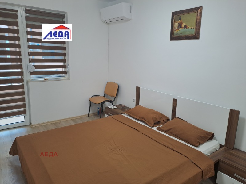 Продава 2-СТАЕН, гр. Плевен, Широк център, снимка 9 - Апартаменти - 52822641