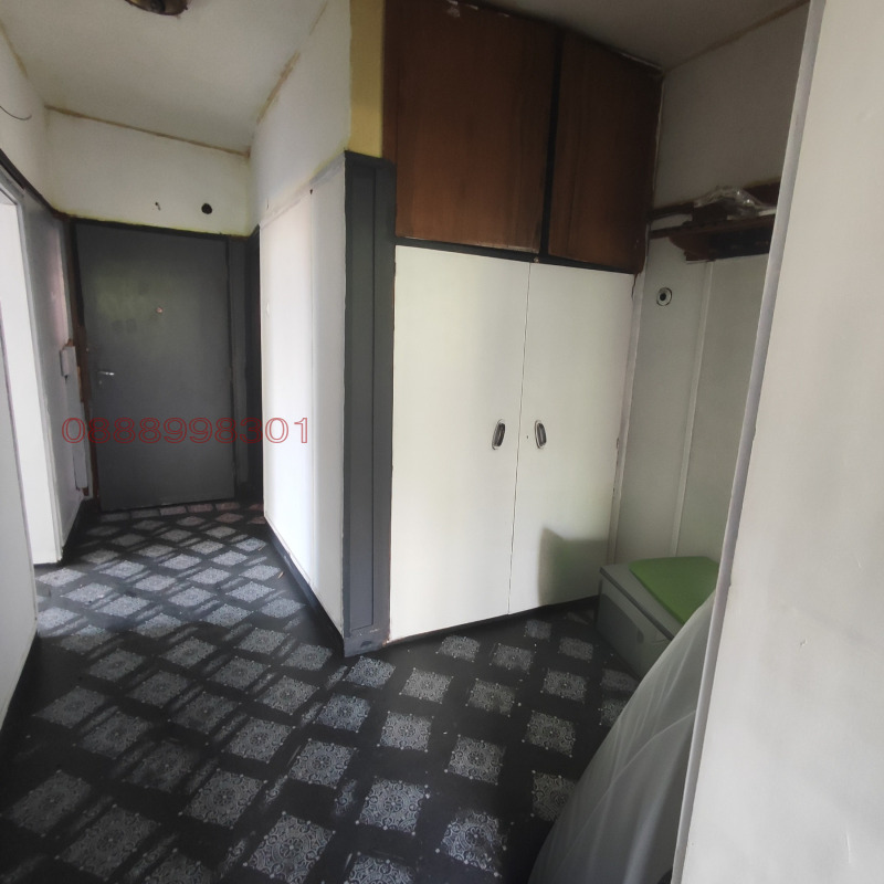 Продава  3-стаен град Благоевград , Идеален център , 137 кв.м | 30489519 - изображение [9]