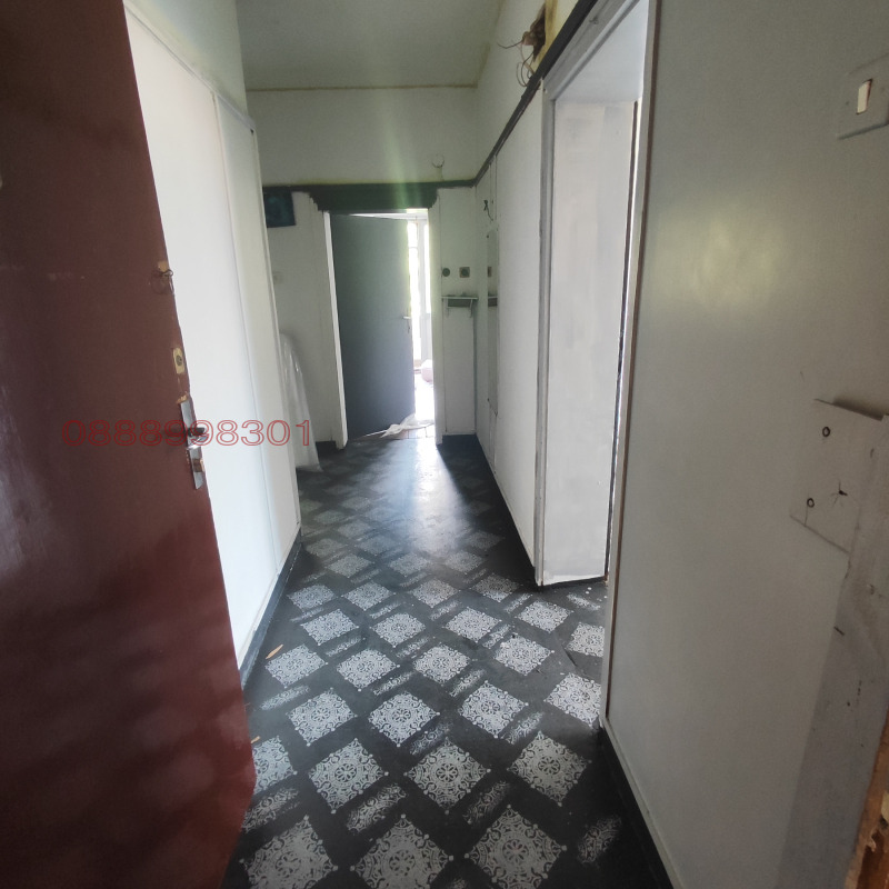 Продава  3-стаен град Благоевград , Идеален център , 137 кв.м | 30489519 - изображение [4]