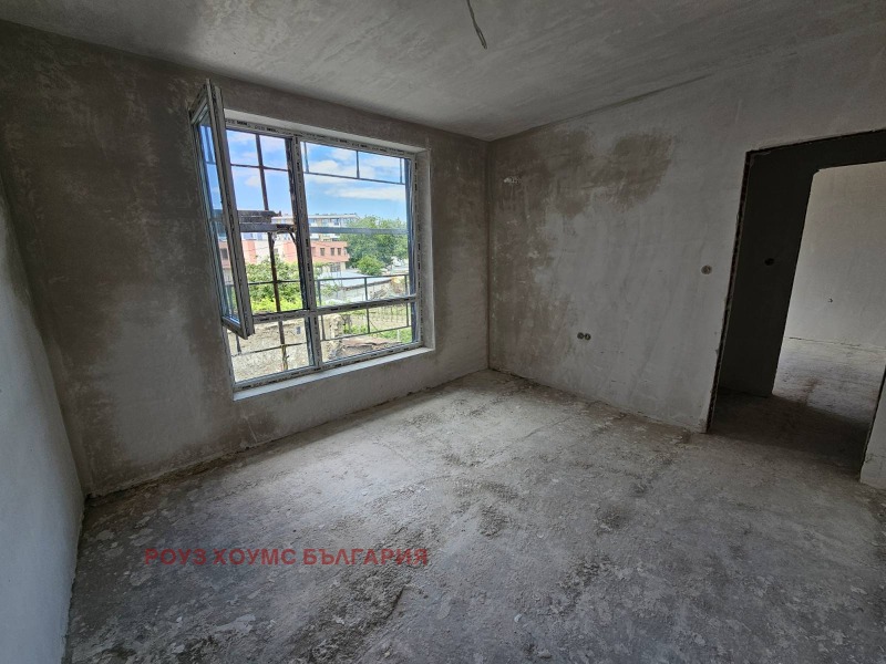 Продава  3-стаен град Пловдив , Остромила , 97 кв.м | 29519793 - изображение [4]