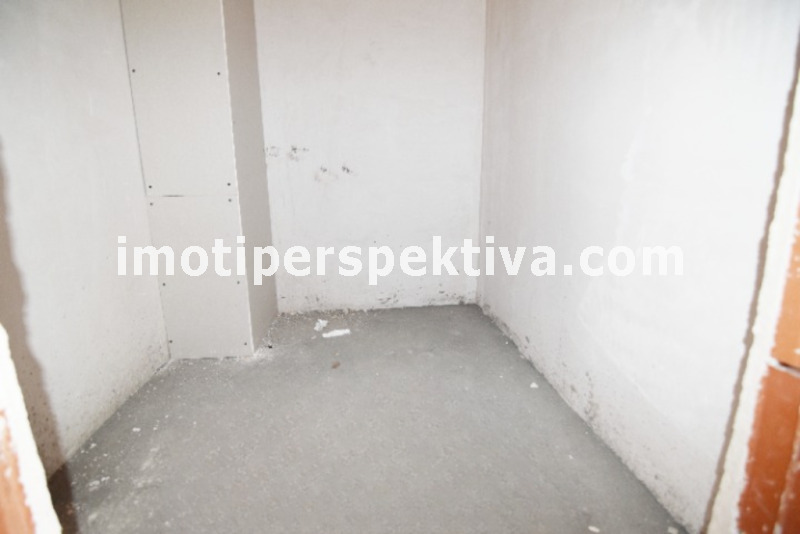 Продава 3-СТАЕН, гр. Пловдив, Кючук Париж, снимка 8 - Апартаменти - 55708400
