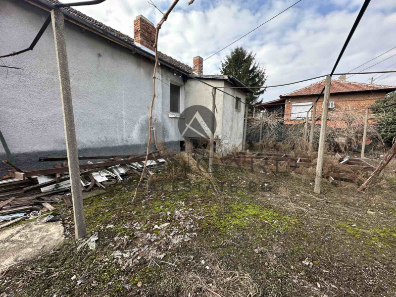 Продава КЪЩА, с. Крумово, област Пловдив, снимка 8 - Къщи - 48995659