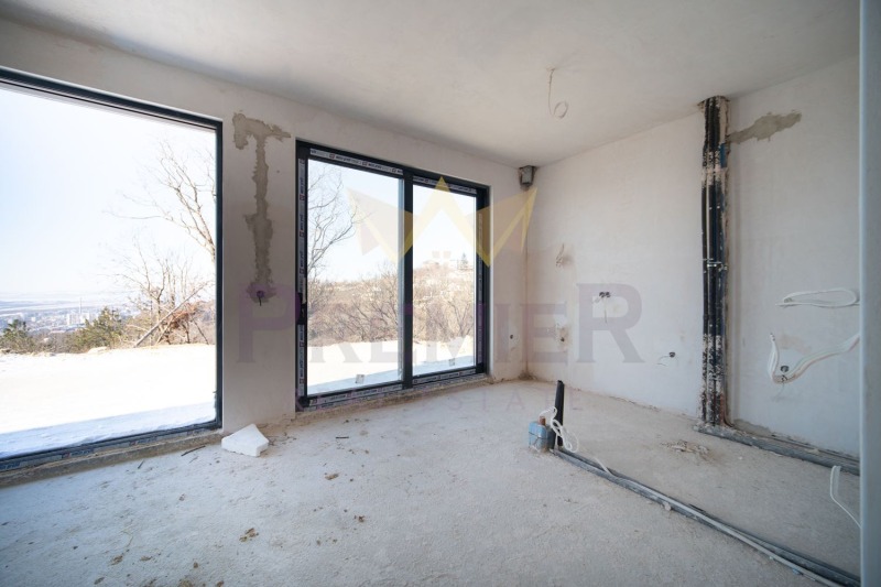 Продава КЪЩА, гр. Варна, м-т Пчелина, снимка 6 - Къщи - 53082228