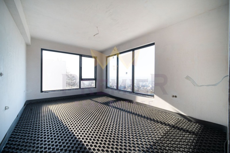 Продава КЪЩА, гр. Варна, м-т Пчелина, снимка 9 - Къщи - 53082228