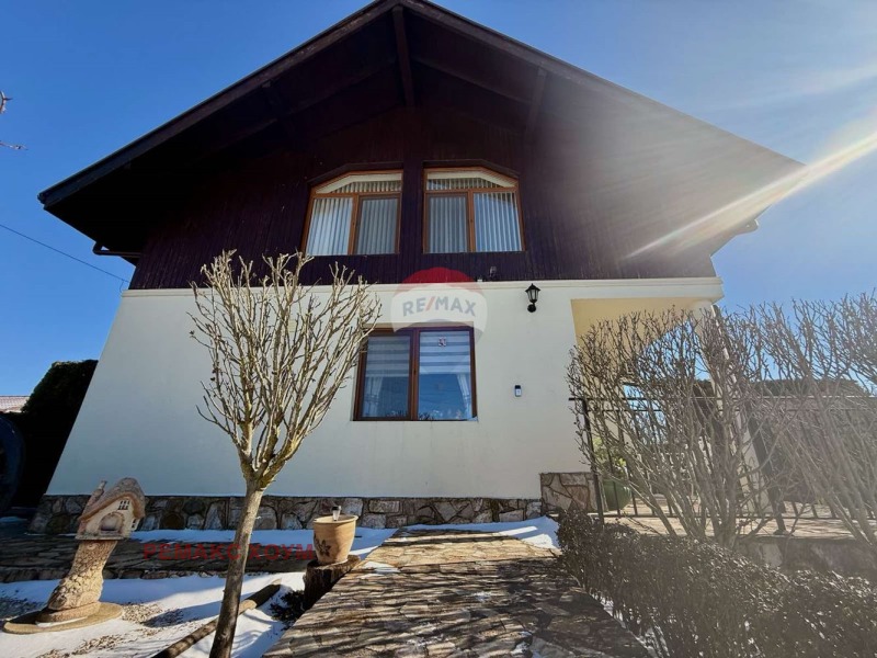 Продава КЪЩА, гр. Балчик, област Добрич, снимка 15 - Къщи - 53392432