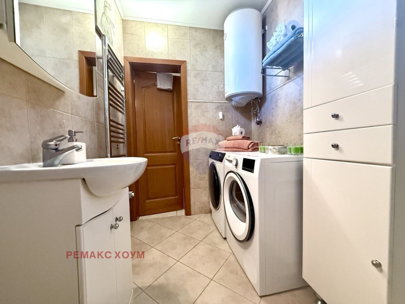 Продава КЪЩА, гр. Балчик, област Добрич, снимка 7 - Къщи - 53392432