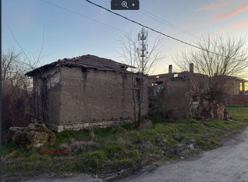 Продава КЪЩА в област Пловдив, с. Белозем - 54 кв.м / 26 000 € » 50 851.58 лв., САВИНИ