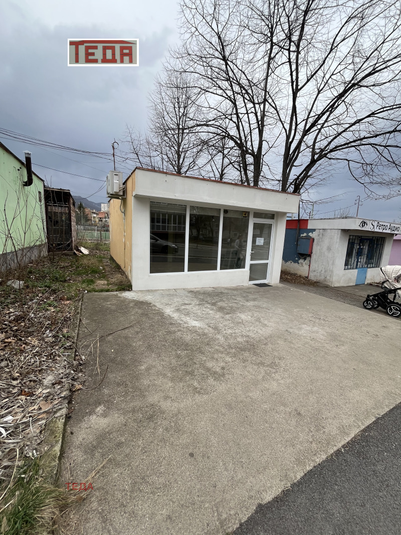 Продава МАГАЗИН в град Враца, Младост - 30 кв.м / 81 806.70 € » 160 000 лв., ТЕДА