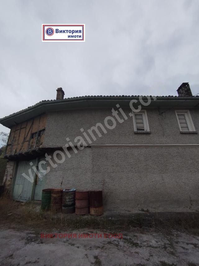 Na prodej  Dům oblast Veliko Tarnovo , Gabrovci , 190 m2 | 73592589