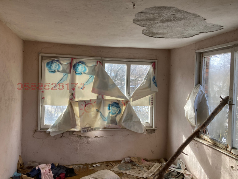 Продава КЪЩА, с. Радювене, област Ловеч, снимка 10 - Къщи - 53204405