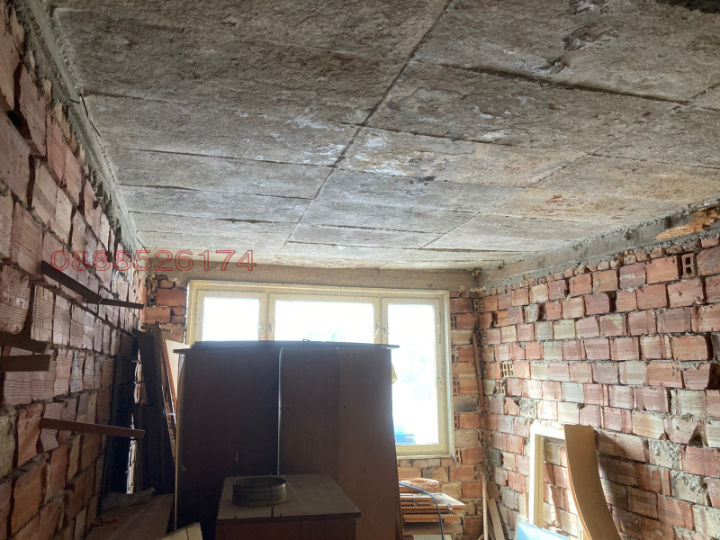 Продава КЪЩА, с. Радювене, област Ловеч, снимка 5 - Къщи - 53204405