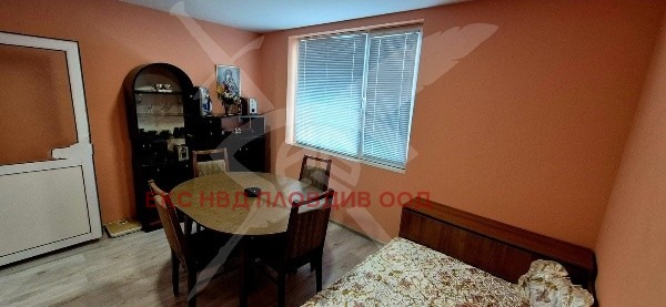 Продава КЪЩА, с. Татарево, област Пловдив, снимка 3 - Къщи - 54611876