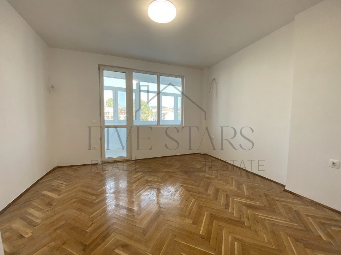 Продава 3-СТАЕН, гр. Варна, Лятно кино Тракия, снимка 11 - Апартаменти - 55779022