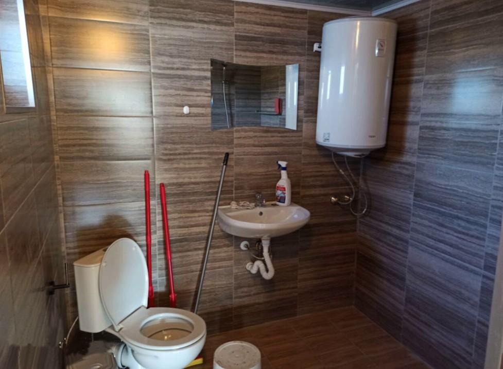 Продава КЪЩА, с. Черни връх, област Бургас, снимка 3 - Къщи - 50281905