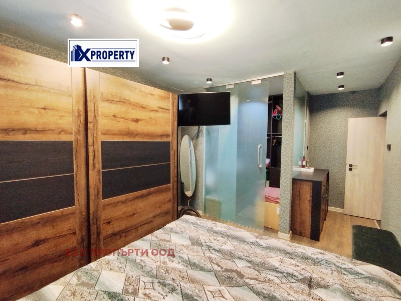 Продава  3-стаен град Перник , Център , 98 кв.м | 70802871 - изображение [10]