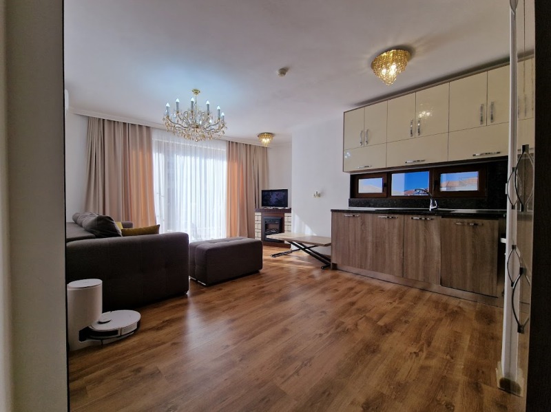 Продава 3-СТАЕН, област Бургас, гр. Свети Влас • 159000 € / 310976.97 лв. • 89275496 1