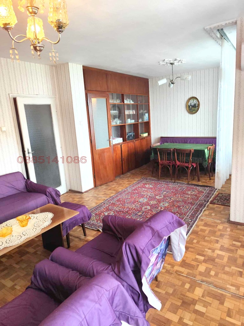 Продава 3-СТАЕН, гр. Бургас, Славейков, снимка 3 - Апартаменти - 53242428