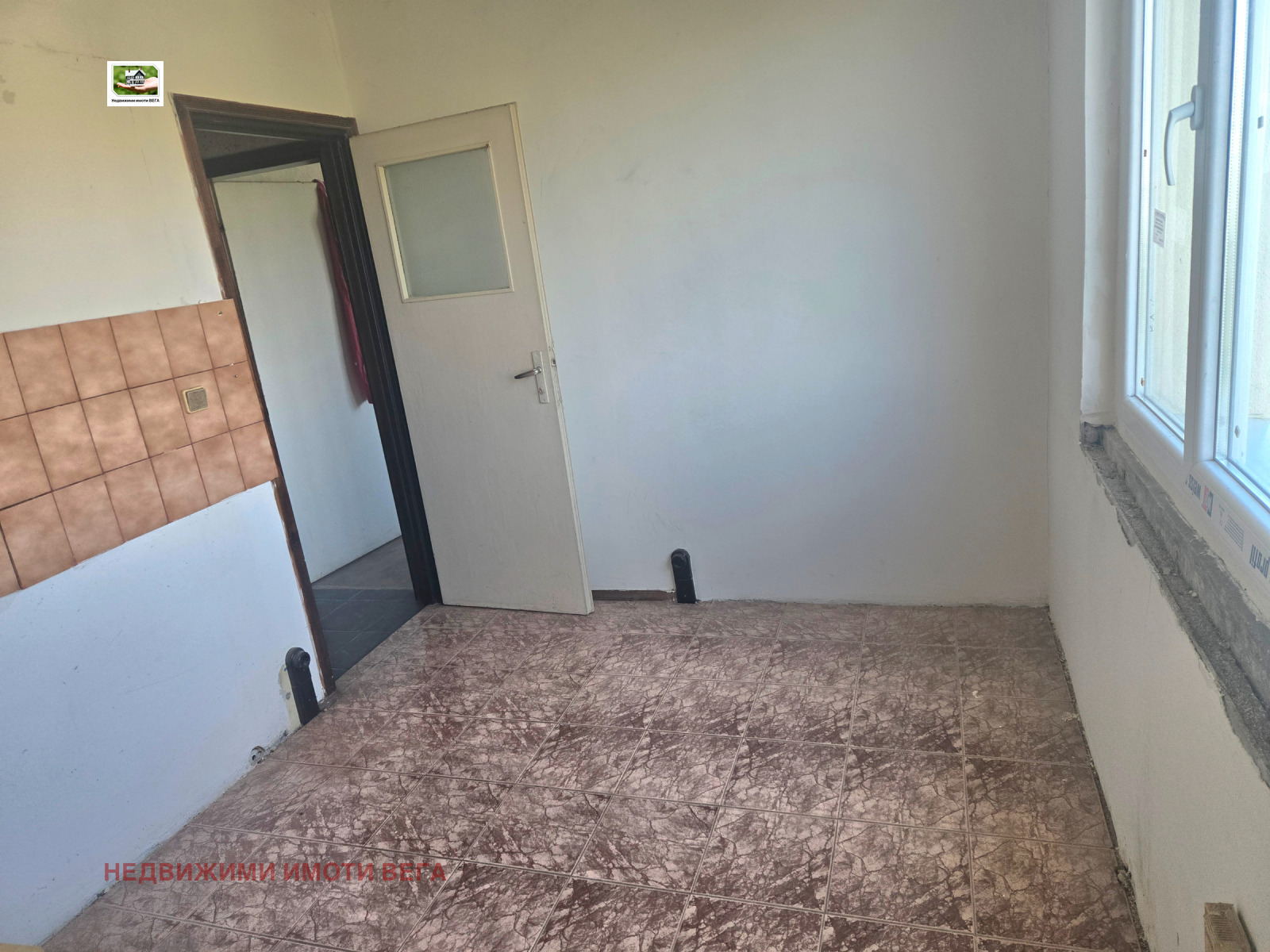 Продава 2-СТАЕН, гр. Горна Оряховица, област Велико Търново, снимка 14 - Апартаменти - 55713286
