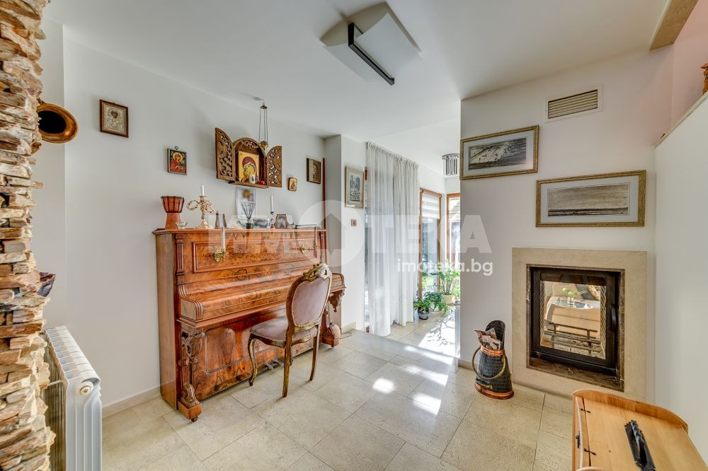 Продава КЪЩА, гр. София, с. Бистрица, снимка 13 - Къщи - 56269240