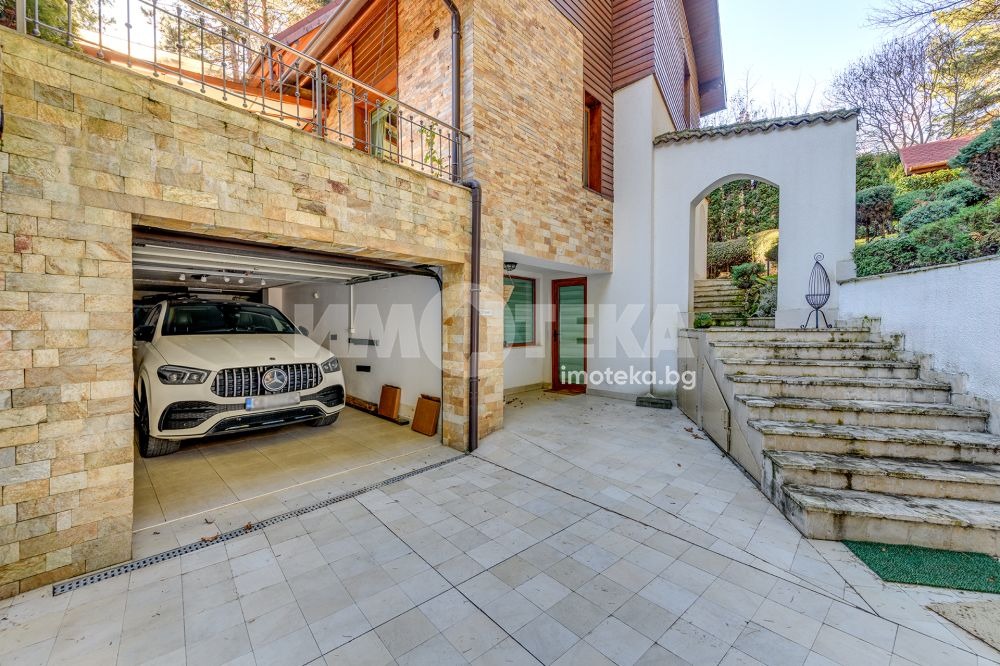 Продава КЪЩА, гр. София, с. Бистрица, снимка 16 - Къщи - 56269240