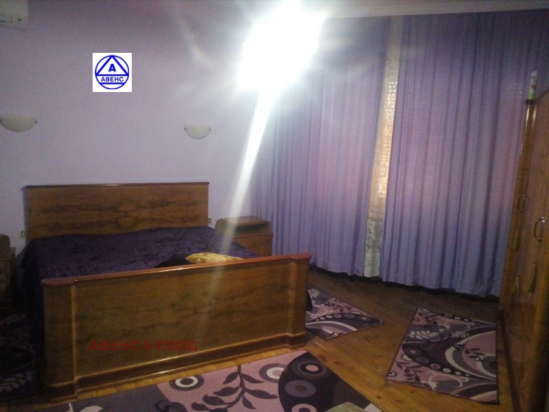 For Sale  3+ bedroom Pleven , Idealen tsentar , 130 sq.m | 76480809 - image [2]