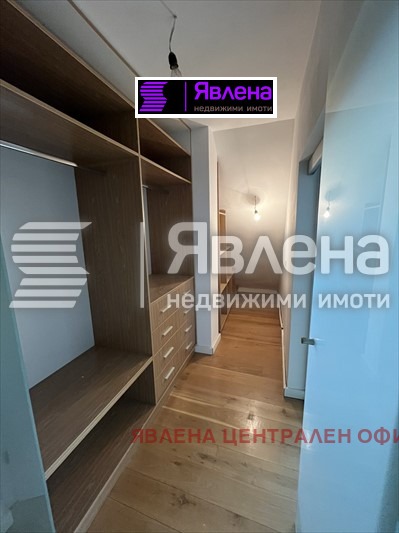 Продава МНОГОСТАЕН, гр. София, Център, снимка 11 - Aпартаменти - 48605617