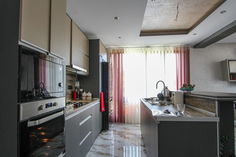 Продава КЪЩА, гр. София, с. Долни Богров, снимка 2 - Къщи - 53294348