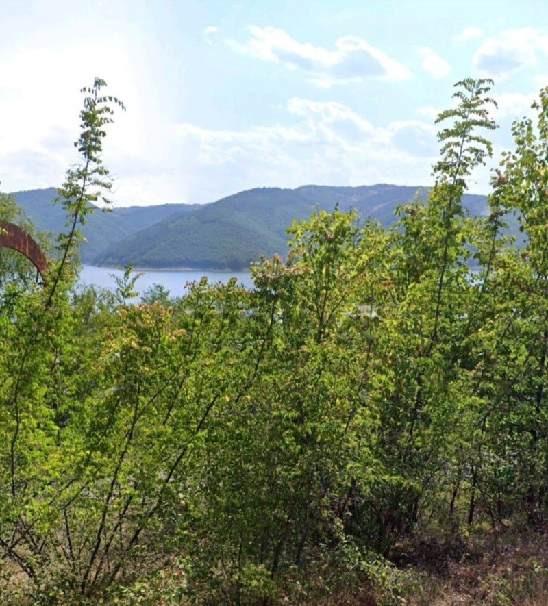 Продава ЗЕМЕДЕЛСКА ЗЕМЯ в област Кърджали, с. Зелениково - 2 дка / 23 080 € » 45 140.56 лв., РЕВОЛЮЦИЯ НЕДВИЖИМИ ИМОТИ 2022