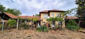 House Sevlievo, region Gabrovo 3