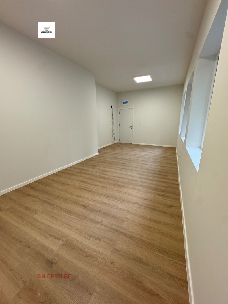 Na sprzedaż  Biuro Warna , Biznes chotel , 32 mkw | 74330248 - obraz [3]