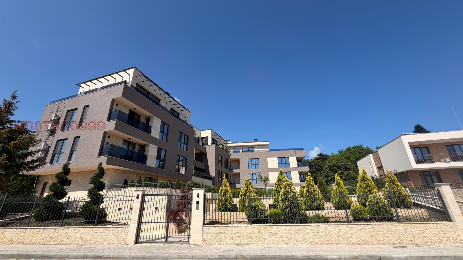 Продава 4-СТАЕН, гр. Варна, Бриз