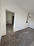 Продава 2-СТАЕН, град Плевен, Широк център • 125000 € / 244478.75 лв. • 34925380 3