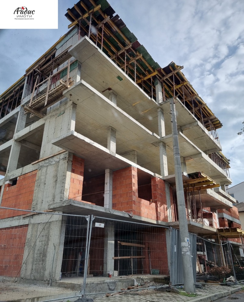 De vânzare  2 dormitoare Stara Zagora , Țentâr , 95 mp | 49092301