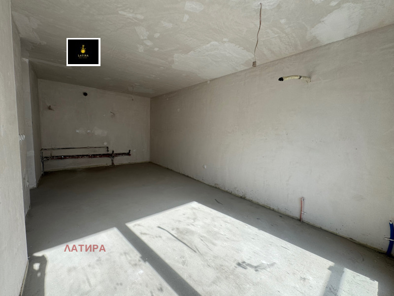 Продава 3-СТАЕН, гр. София, Банишора, снимка 2 - Апартаменти - 52476342