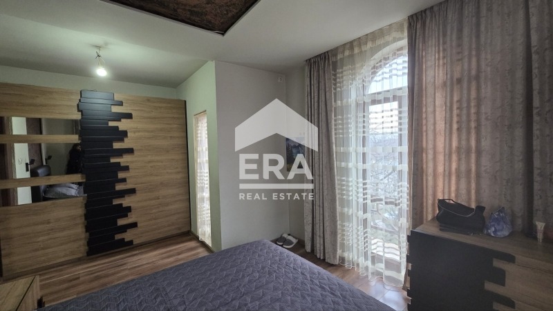 Продава 4-СТАЕН, гр. Перник, Изток, снимка 17 - Апартаменти - 55947944