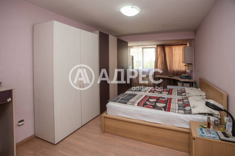 Till salu  3+ sovrum Sofia , Ovtja kupel , 213 kvm | 65095441 - bild [8]