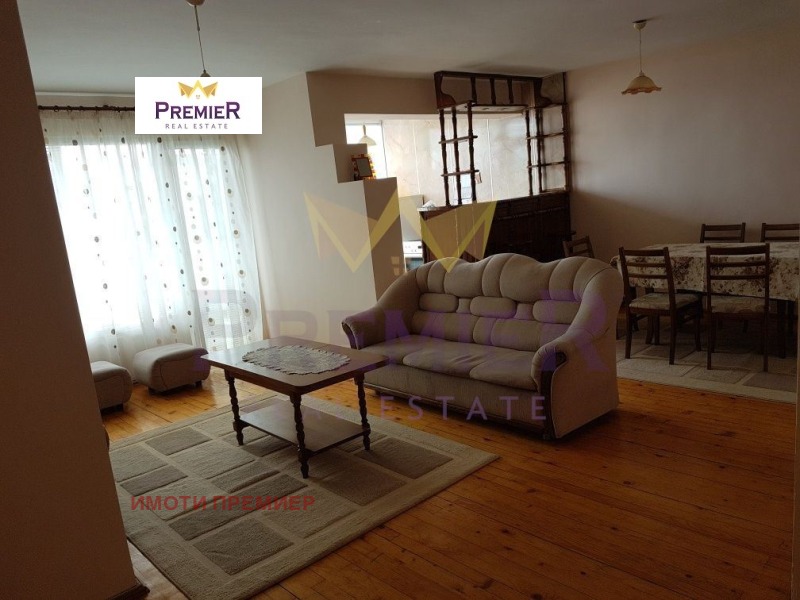 À venda  Mais de 3 quartos Varna , Avtogara , 133 m² | 43768748
