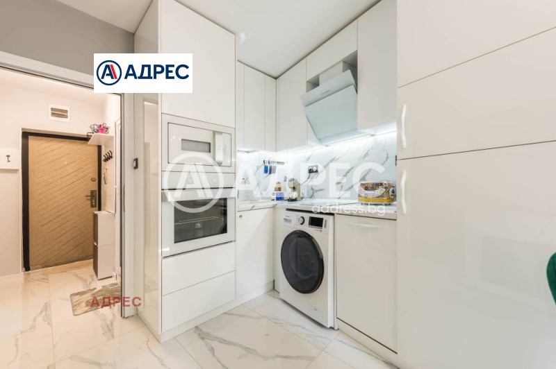 Продава МНОГОСТАЕН, гр. Варна, Център, снимка 3 - Апартаменти - 53259277