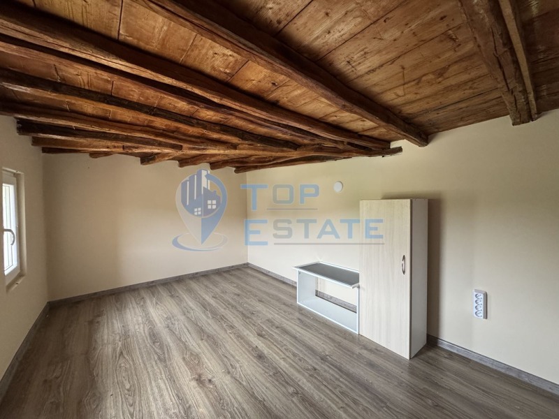 Продава КЪЩА, с. Пчелище, област Велико Търново, снимка 5 - Къщи - 49676920