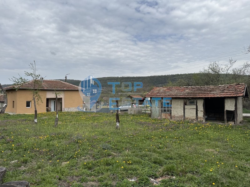 Продава КЪЩА, с. Пчелище, област Велико Търново, снимка 9 - Къщи - 49676920