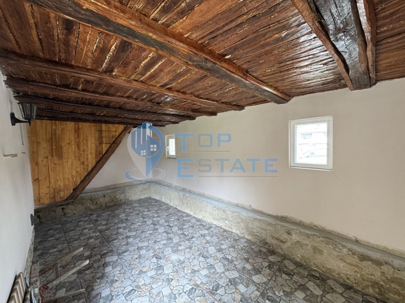 Продава КЪЩА, с. Пчелище, област Велико Търново, снимка 6 - Къщи - 49676920