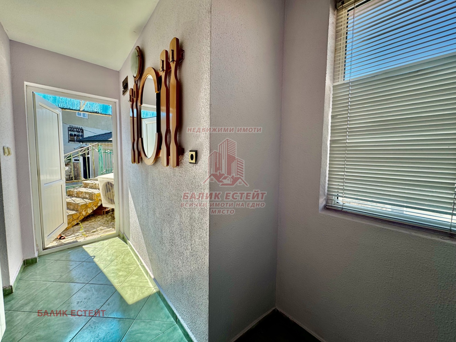Продава КЪЩА, гр. Добрич, Автогара, снимка 11 - Къщи - 55534017
