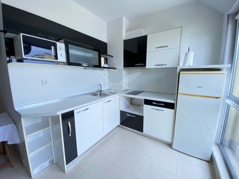 À vendre  Studio région Bourgas , Pomorie , 48 m² | 92976313