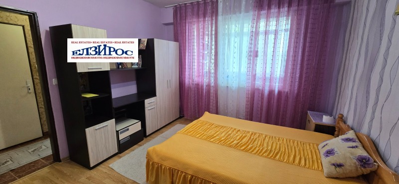 Продава  2-стаен град Кюстендил , Запад , 76 кв.м | 20404177