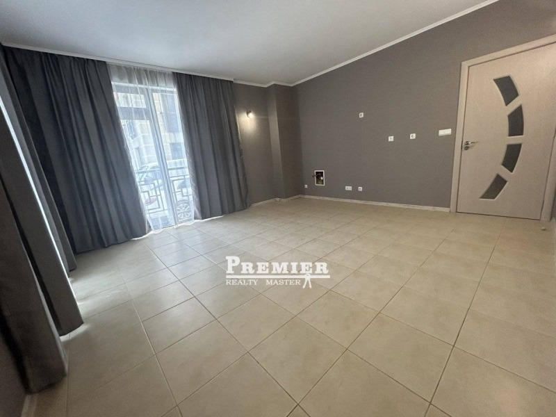 En venta  2 dormitorios región Burgas , k.k. Slanchev bryag , 94 metros cuadrados | 88088196